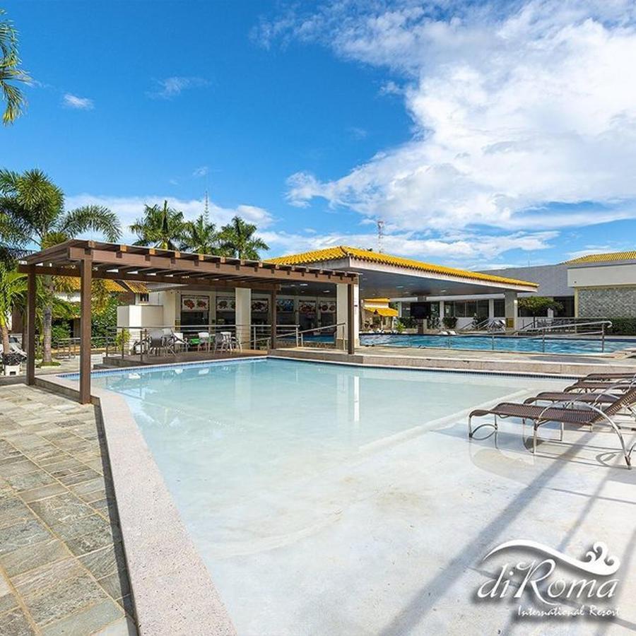 Diroma Resort Internacional Incluso 1 Acesso Ao Acqua Park Vulcao Caldas Novas Eksteriør billede